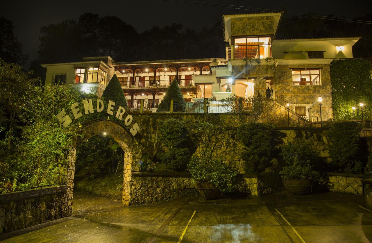 Casa Kirvá Hotel Cobán Exterior foto